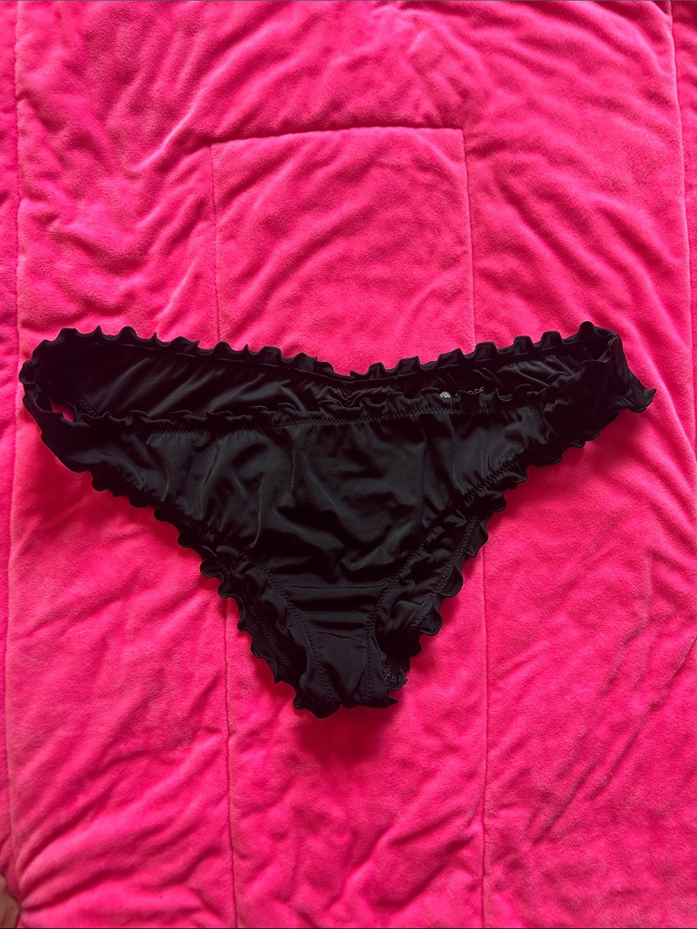 Shade & Shore Black Ruffle Bikini Bottom